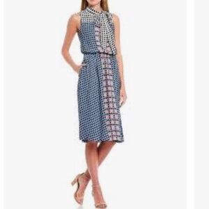 DONNA KARAN NEW YORK MULTI GRID PRINT